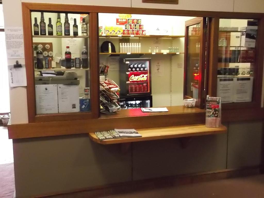 Crianlarich Youth Hostel エクステリア 写真