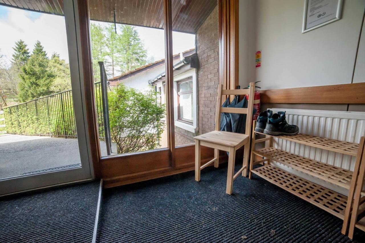 Crianlarich Youth Hostel エクステリア 写真